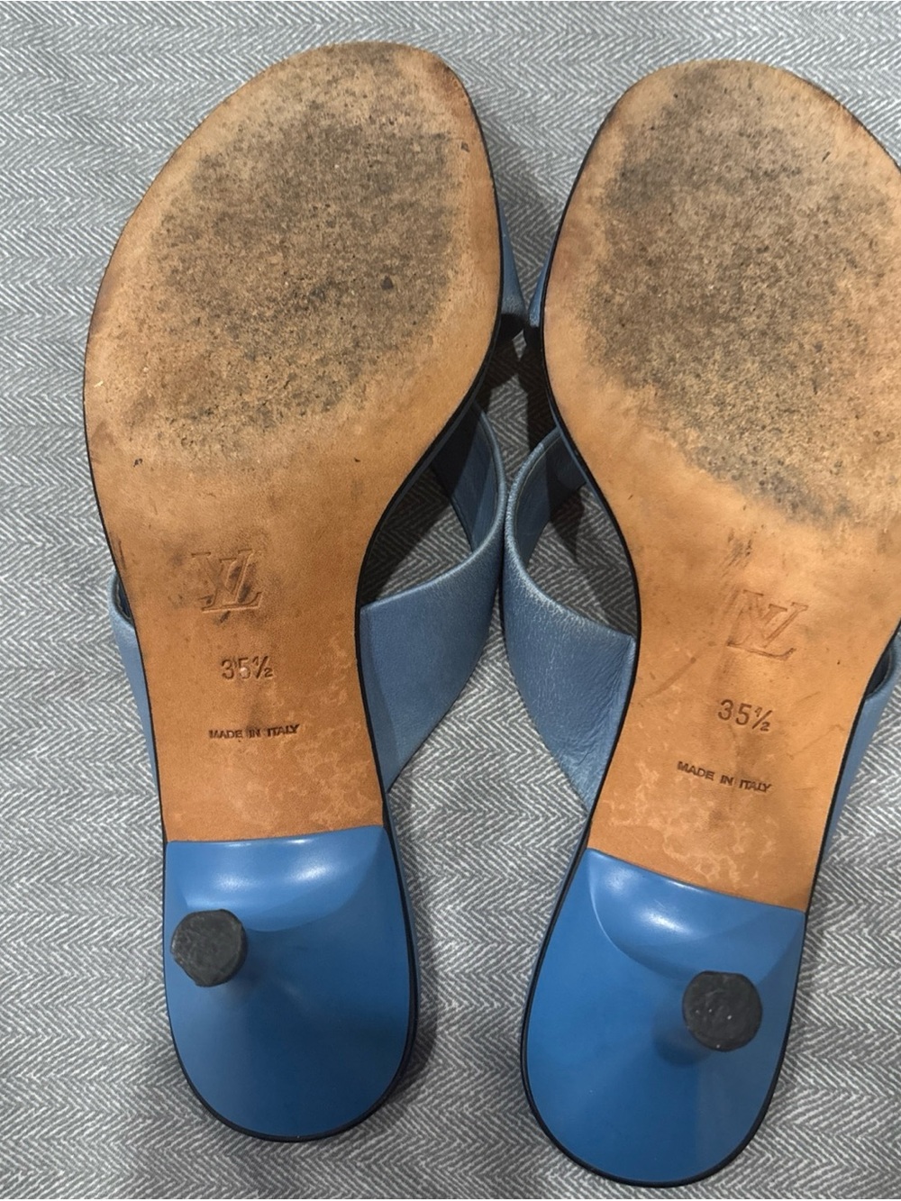 Louis Vuitton Light Blue Leather Crisscross Slide Sandals - Picture 4 of 9